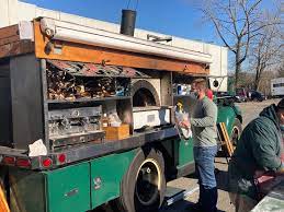 Pies on the Go: A Tour of Connecticut’s Pizza Truck Offerings post thumbnail image
